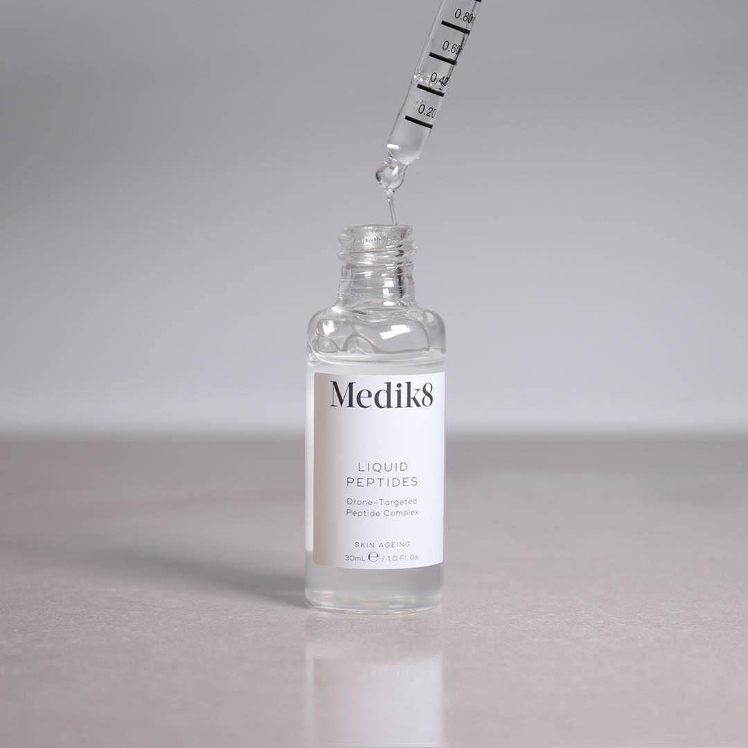 Read more about the article NEEDLE-FREE PEPTIDES. It’s everything your skin has ever wanted, bottled. Jam-pa…